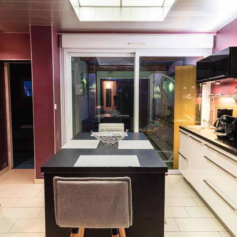 Maison de Ville restylée avec jardin, proche gare - Maison 1 Chambre - 6