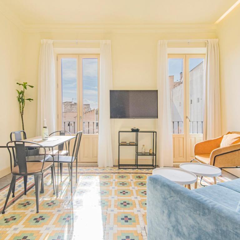 Mosaiko Homes Catedral Granada - Penthouse Apartment - 9
