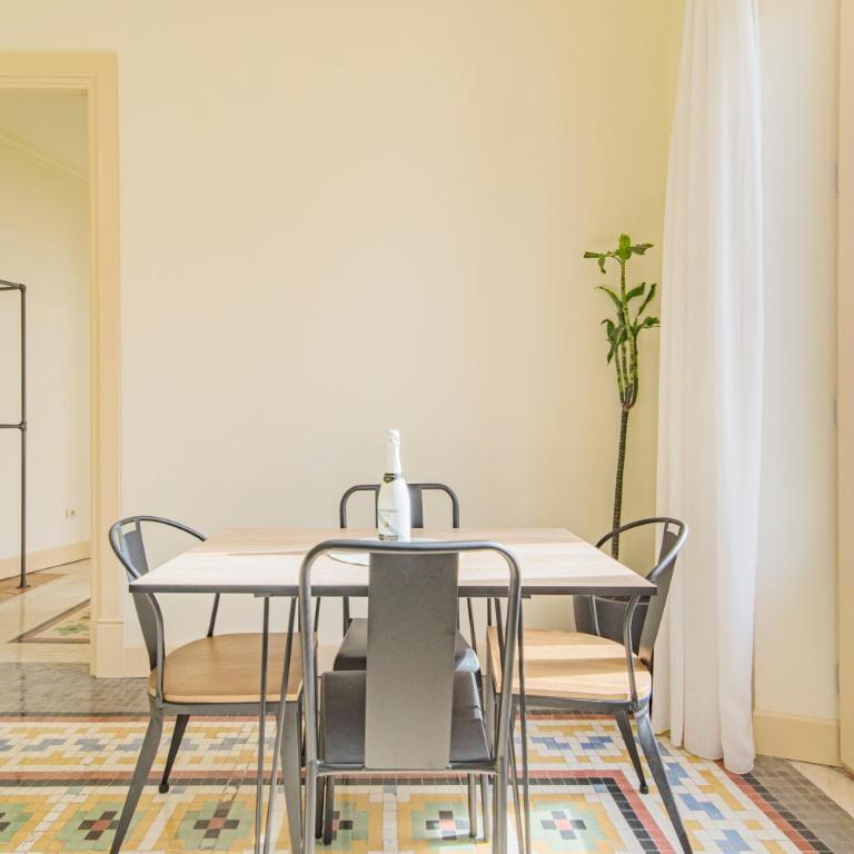 Mosaiko Homes Catedral Granada - Penthouse Apartment - 11