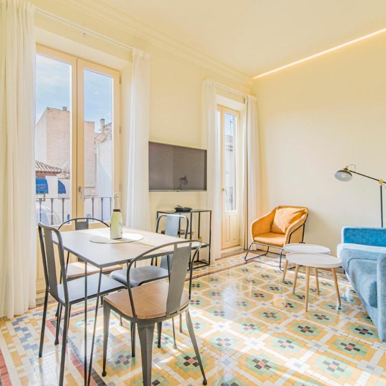 Mosaiko Homes Catedral Granada - Penthouse Apartment - 1