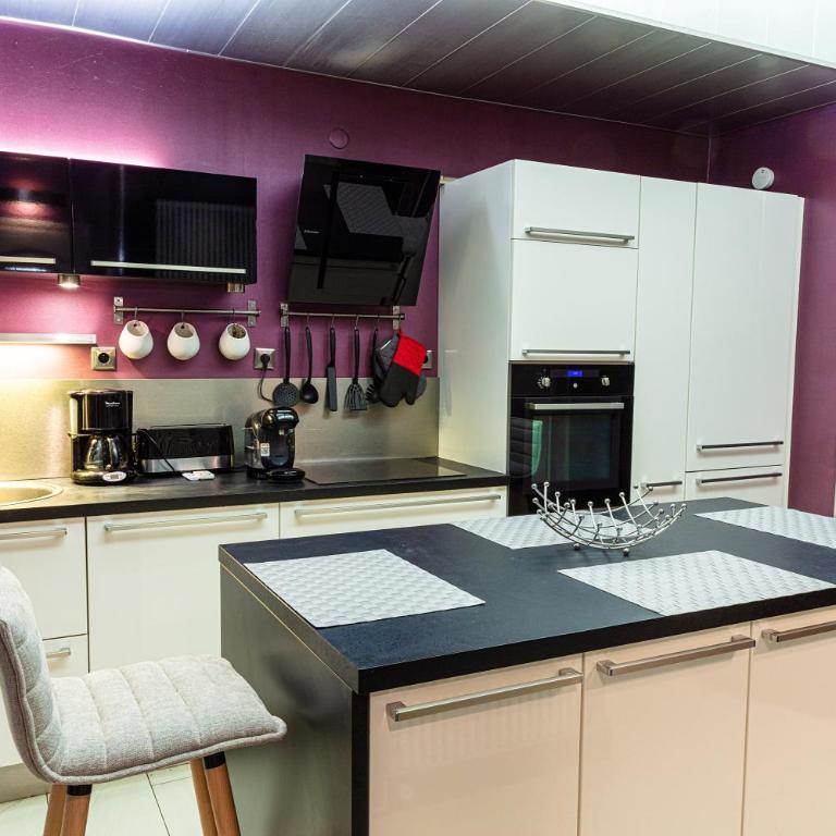 Maison de Ville restylée avec jardin, proche gare - Maison 1 Chambre - 5