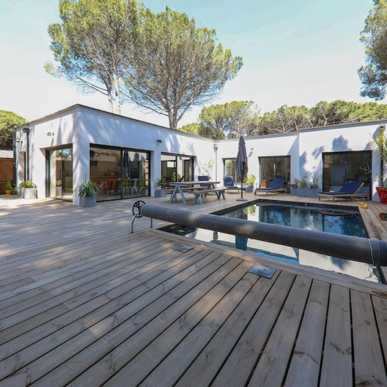 Contemporary house with heated pool in a magnificent pine forest - Villa 3 Chambres - 22