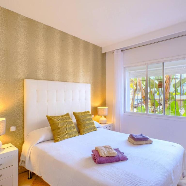 Cozy Beach Side Apartment With Pool - Apartamento - 6