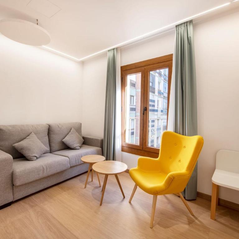 Odyssey Rooms Alicante - Twin Room - Disability Access - 3