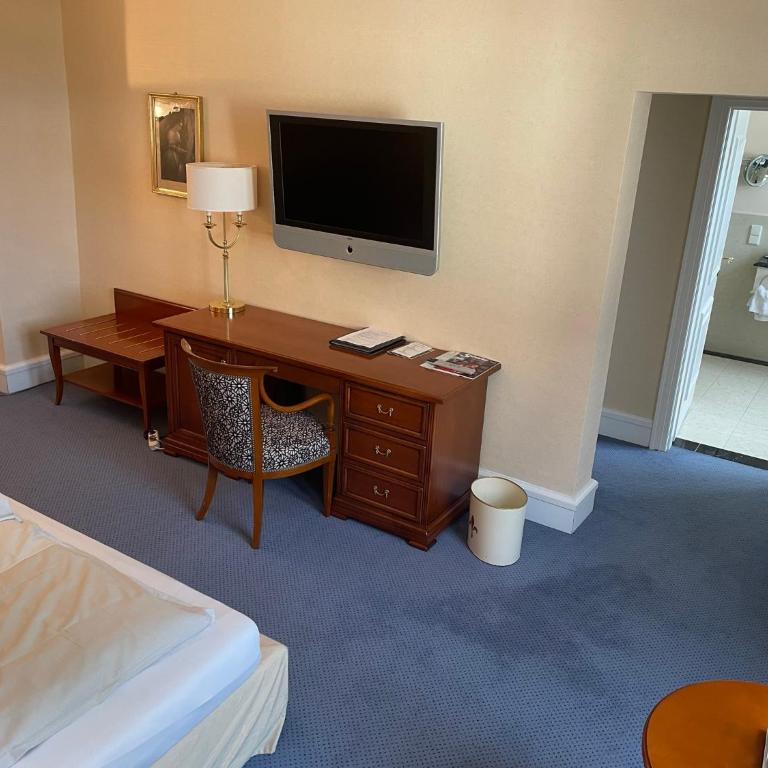 Schloss Neutrauchburg - Doppelzimmer - 1