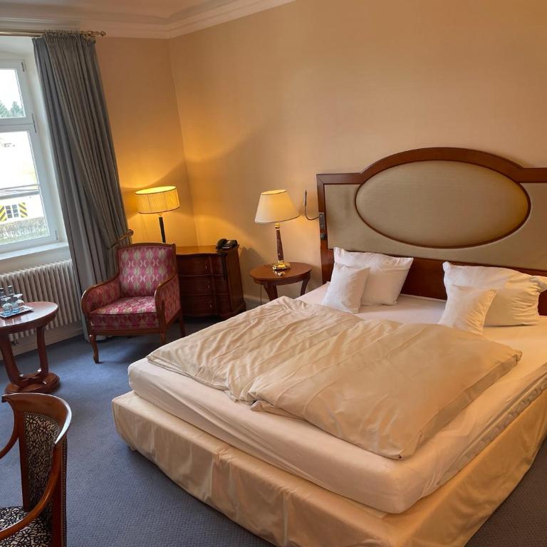 Schloss Neutrauchburg - Doppelzimmer - 2