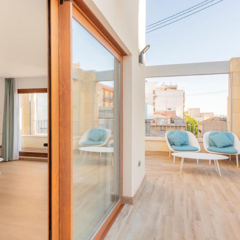 Odyssey Rooms Alicante - Deluxe Apartment - 10