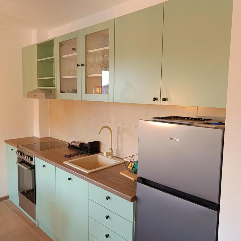Apartman LeDa - Ski centar Ravna Planina Gornje Pale - One-Bedroom Apartment - 7