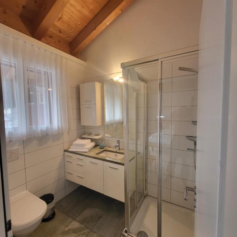 Hotel-Restaurant Eyholz - Superior Doppel- oder Zweibettzimmer - 8