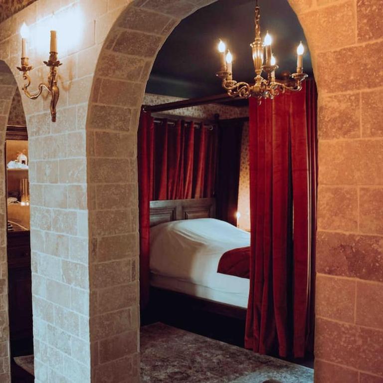 LA SALLE DES SORTILÈGES - Apartment mit 1 Schlafzimmer - 1