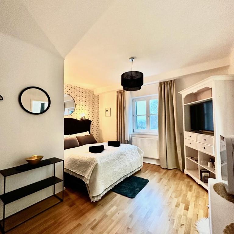 SternenHimmel - Romantik Zimmer !klimatisiert! - Doppelzimmer mit Gartenblick - 2
