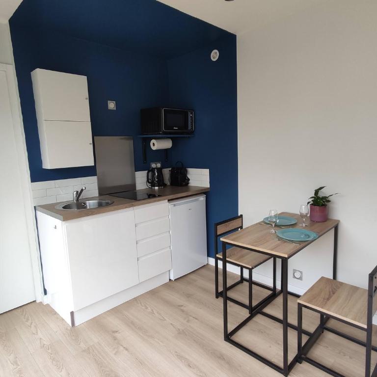 La cabane au fond du jardin - 300m de la plage - Studio avec Terrasse - 5