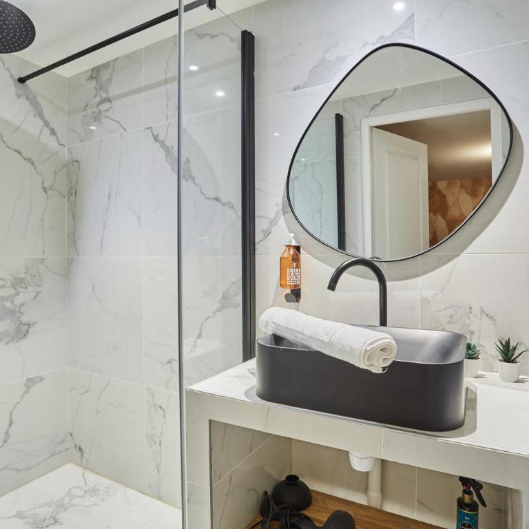 Residence Center of Paris by Studio prestige - Double Room - 5