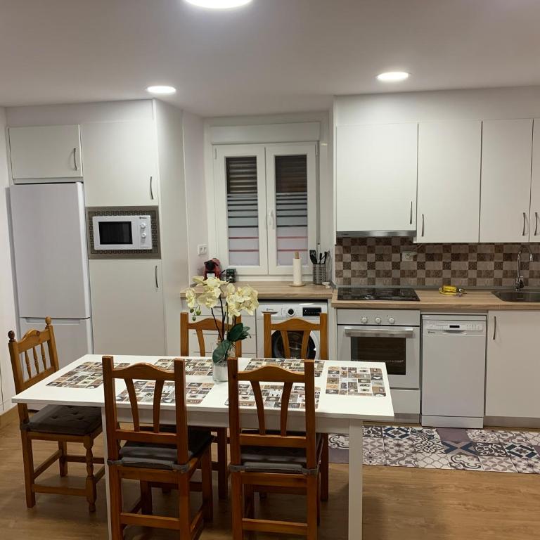 Leire Jaca Centro - Apartamento de 2 dormitorios - 13