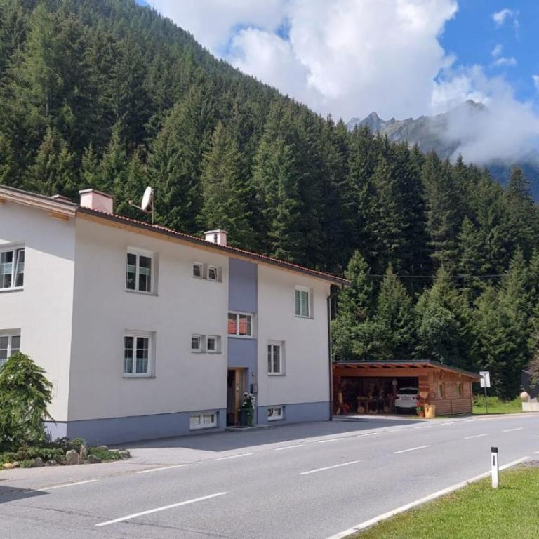 beim Holzwurm Andy - Apartment mit 1 Schlafzimmer - 1