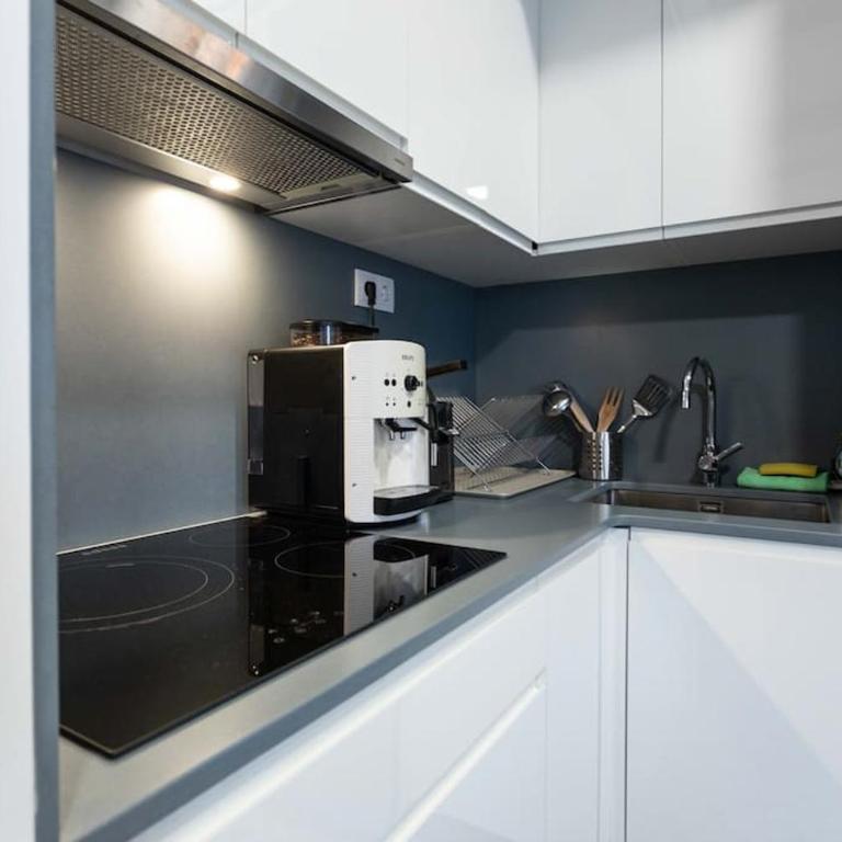 Ático con terraza y vistas al mar. - Apartamento de 2 dormitorios - 27
