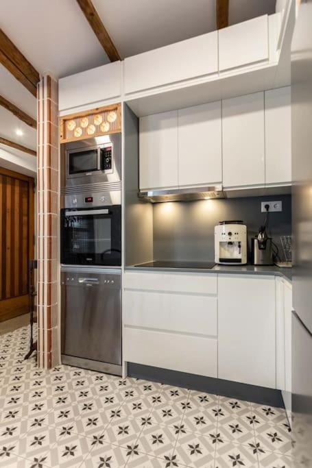 Ático con terraza y vistas al mar. - Apartamento de 2 dormitorios - 28