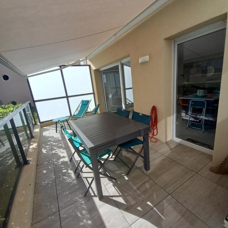 Bel appartement avec terrasse - Plage de Carro à pied - Appartamento con 2 Camere da Letto - 27