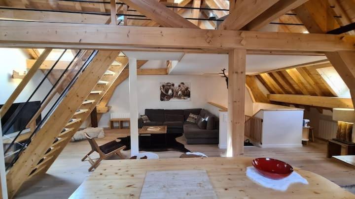 Les Suites du Monetier, alliant le charme et l'authenticité d'un chalet de prestige au cœur du village - Appartement - 60