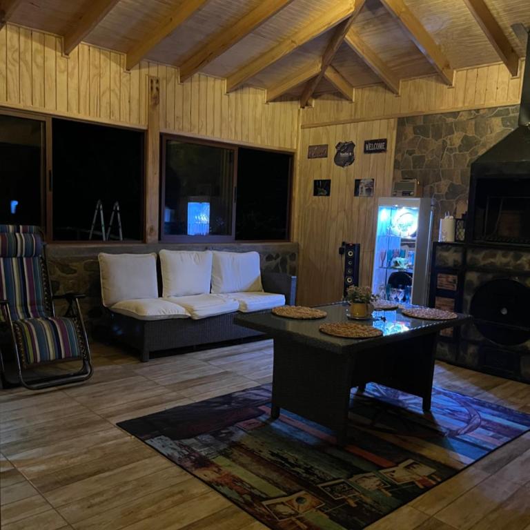 Los queñes Country House - Four-Bedroom House - 44