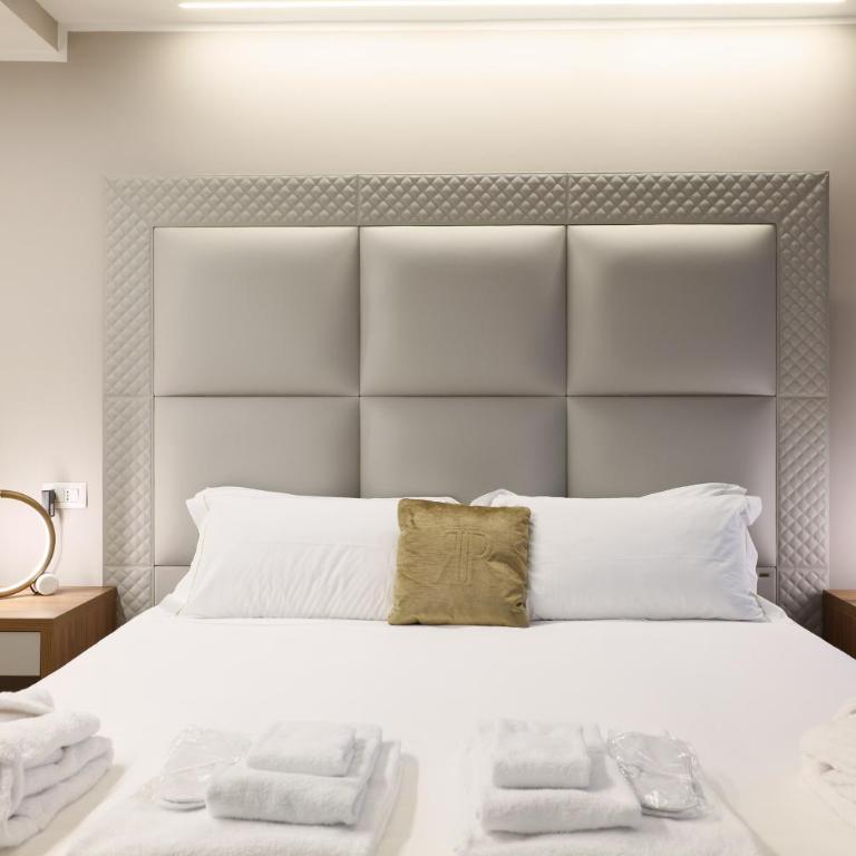 PRESTIGE BOUTIQUE APARTHOTEL -Piazza Duomo - Suite King con Vasca Idromassaggio - 24