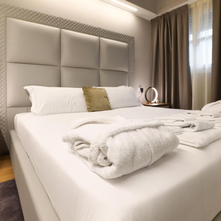 PRESTIGE BOUTIQUE APARTHOTEL -Piazza Duomo - Suite King con Vasca Idromassaggio - 6