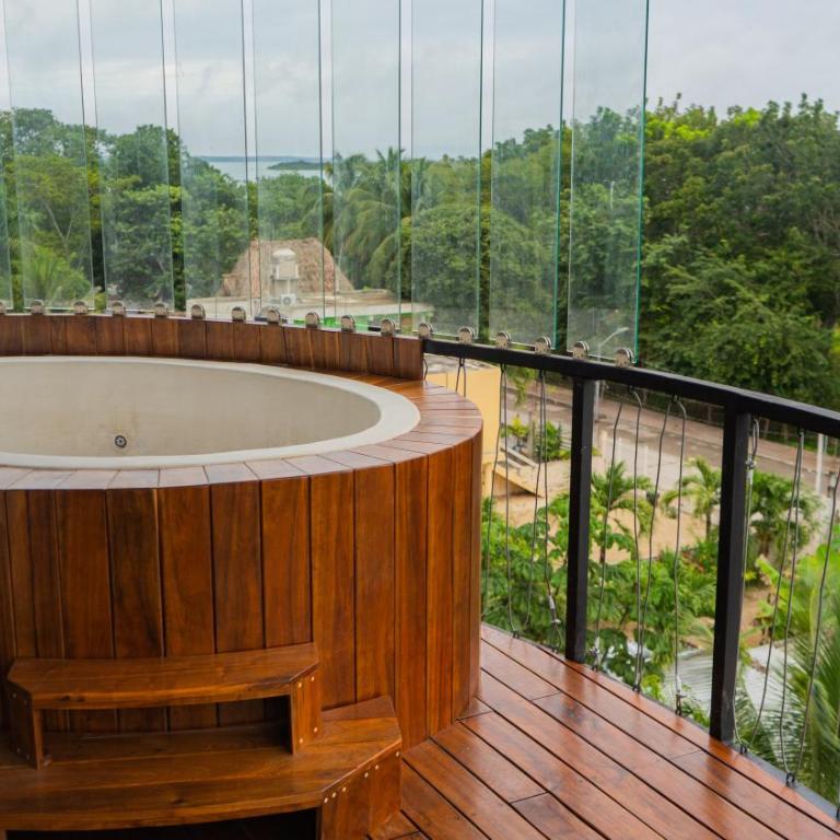 Che Bacalar Hostel & Bar Adults Only - Suite Deluxe con bañera de hidromasaje - 6