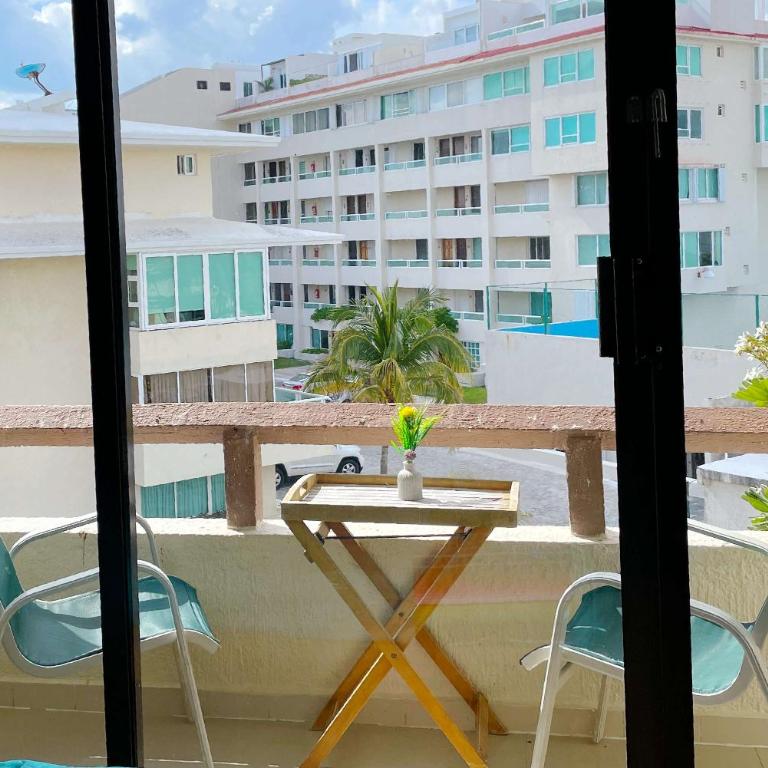 Renovated Studio in Cancun Beach at the Hotel Zone - One-Bedroom Apartment - 35