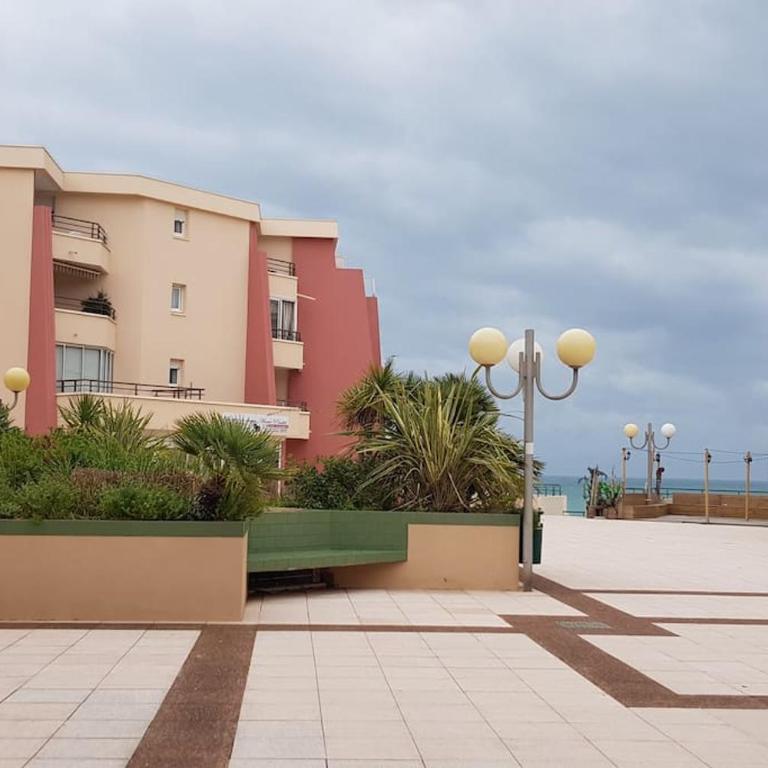 Appartement 56m2 climatisé accès direct plage et piscine - Apartamento de 1 dormitorio - 12