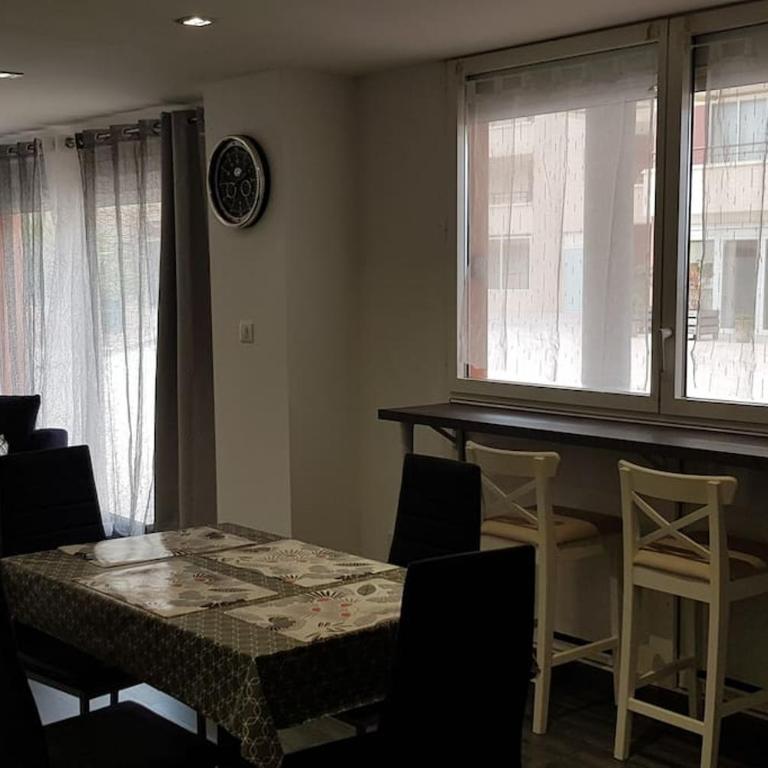 Appartement 56m2 climatisé accès direct plage et piscine - Apartamento de 1 dormitorio - 15