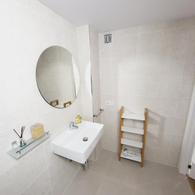Carbonell 1 - Duplex Apartment - 17