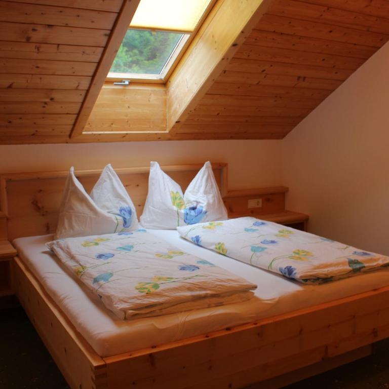 Bio-Bauernhof Vordergrubenbach - Familie Oberascher - Apartment mit 2 Schlafzimmern - 2