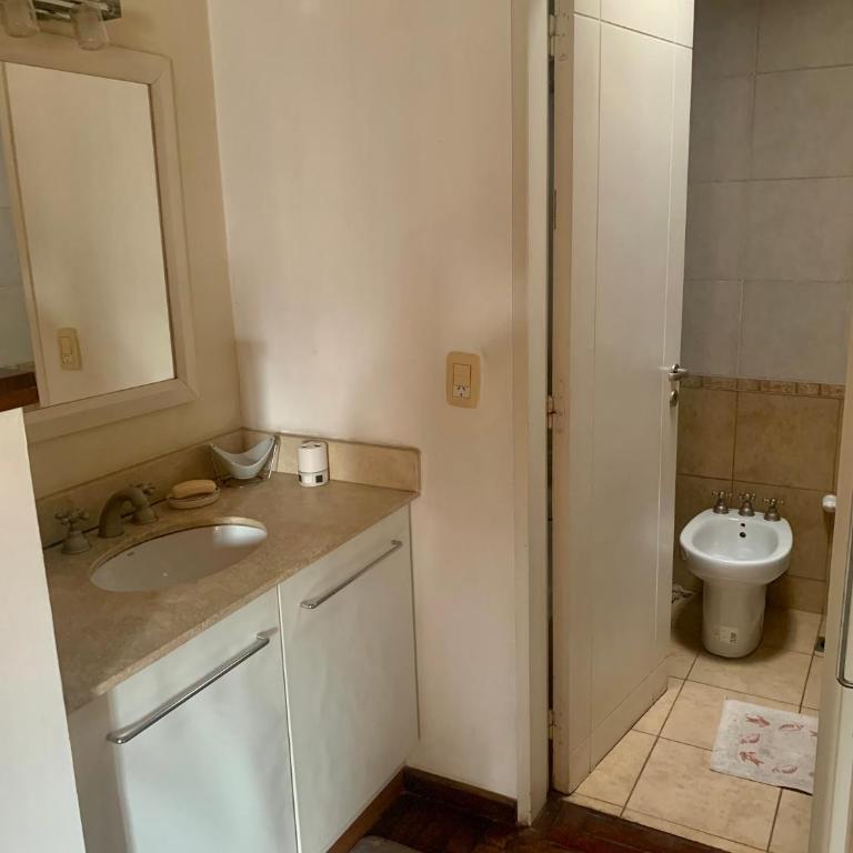 HERMOSO DÚPLEX DE CATEGORÍA COMPLETAMENTE EQUIPADO - Apartamento Dúplex - 15