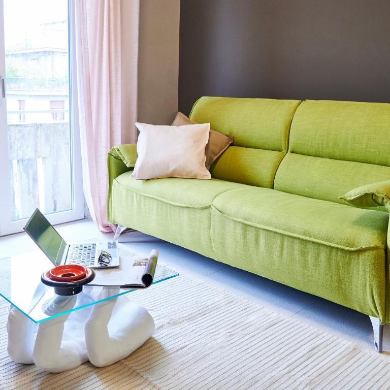 GREEN RIBBON - One-Bedroom Apartment - 1