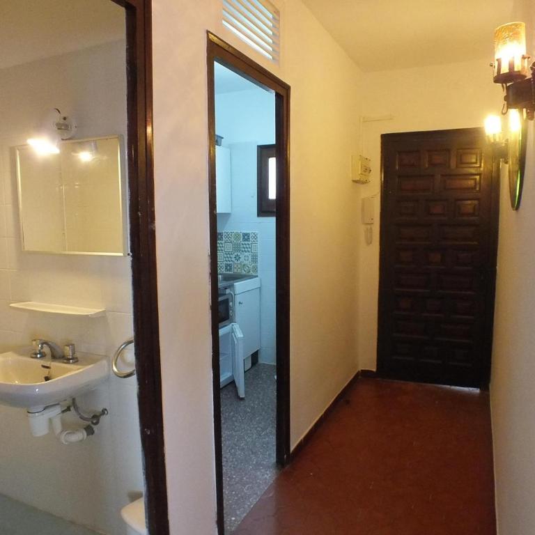 Apartamento para 6 - Terraza - Cerca de Playa y Comercios - ES-204-7 - Apartment - 14