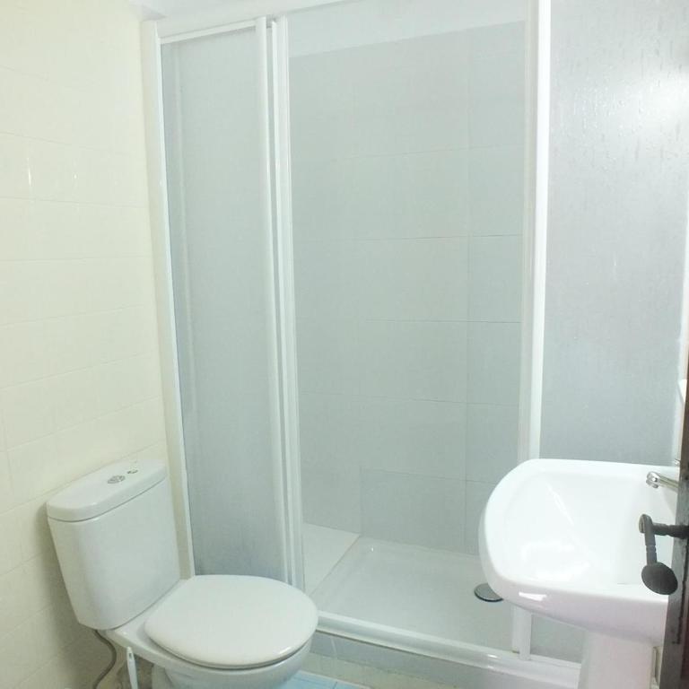 Apartamento para 6 - Terraza - Cerca de Playa y Comercios - ES-204-7 - Apartment - 16