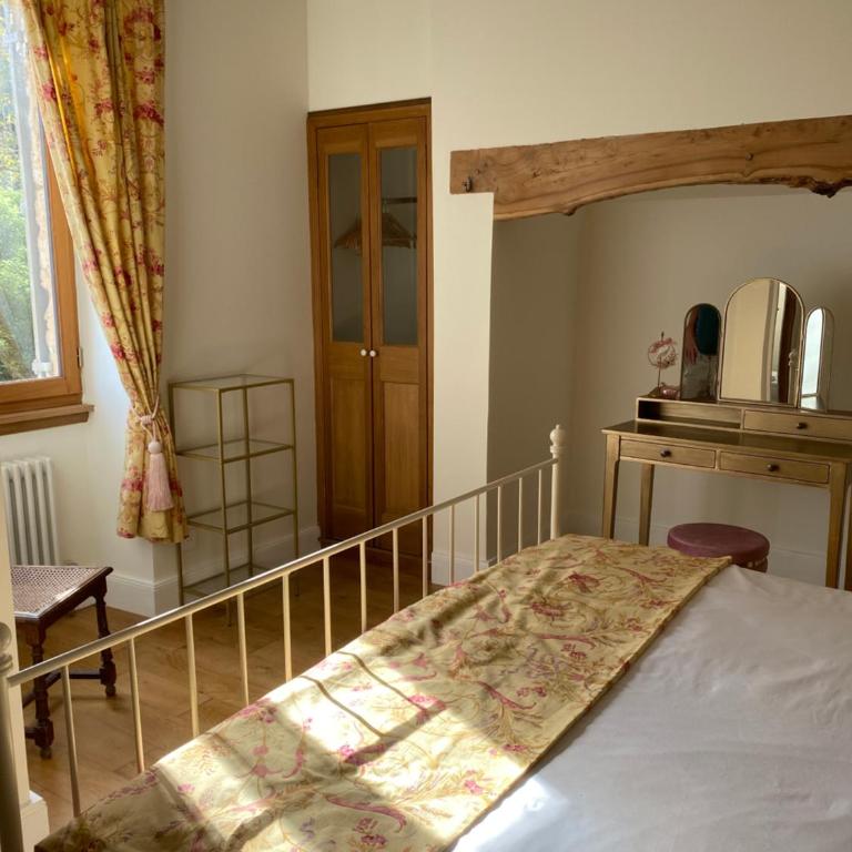 La Dovecote Sarlat - Habitación con cama extragrande. - 4