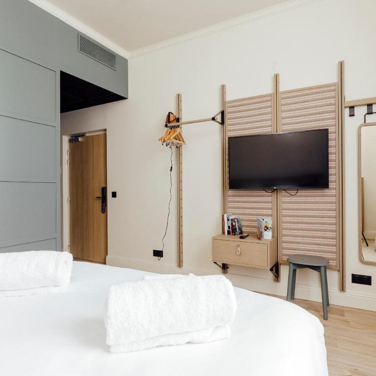 Hôtel Préfecture - 100m de l'Opéra - Encore Mieux - Chambre Double ou Lits Jumeaux Supérieure - 16