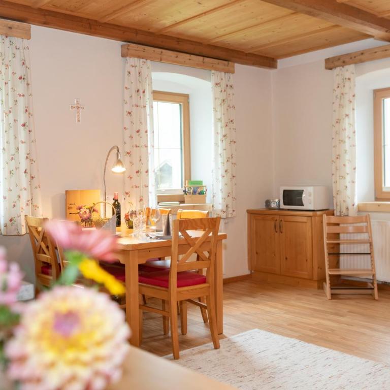 Hartlhof Urlaub am Baby- und Kinderbauernhof - Apartment mit 1 Schlafzimmer - 5