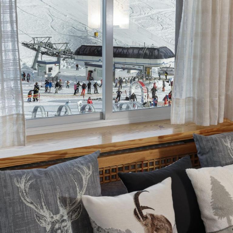 HelloCHALET - The View - Ski to door with Matterhorn view - Appartamento con Terrazza - 13