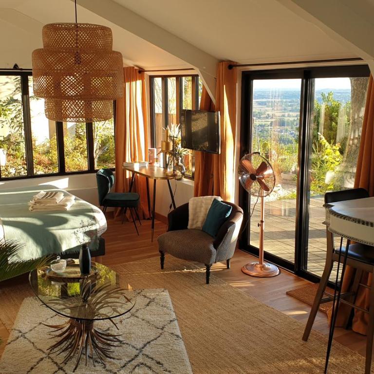 lodge-bélvédere sur les hauteurs de vichy - Studio - Vue sur Montagne - 2