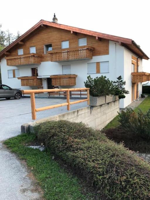 Superbe studio avec parking privé - Studio - Vue sur Montagne - 3