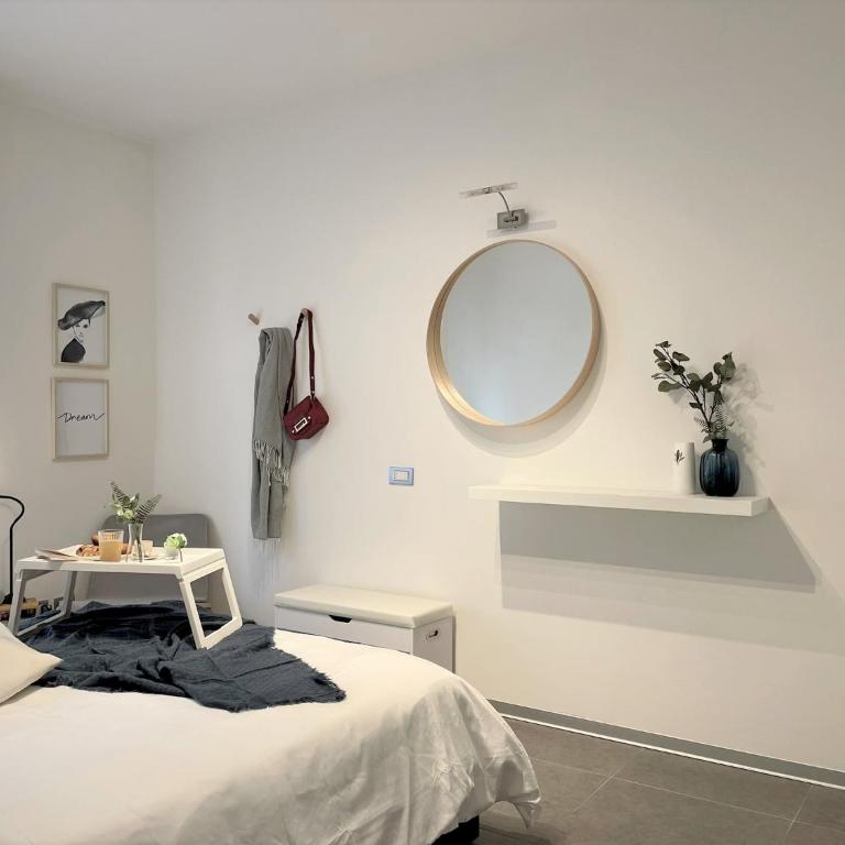 Vivapartments MilanoInganni - M1 Duomo 15 min, M4 Linate - Appartamento con 1 Camera da Letto - 18