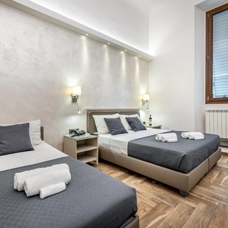 B&B Lorenzo de' Medici - Camera Tripla Superior - 7