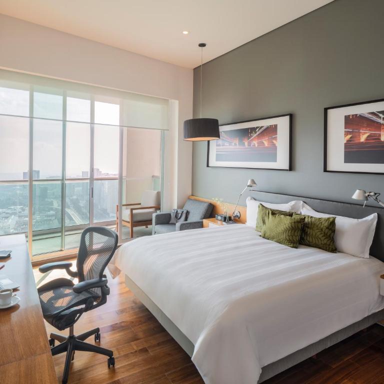The Paragon Hotel Mexico Santa Fe By Accor - Suite Estudio con cama extragrande, vistas y balcón - 6