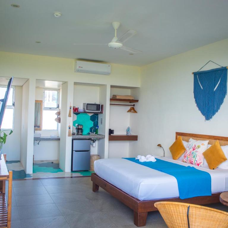 Suites Cielo y Mar - Suite with Sea View - 5