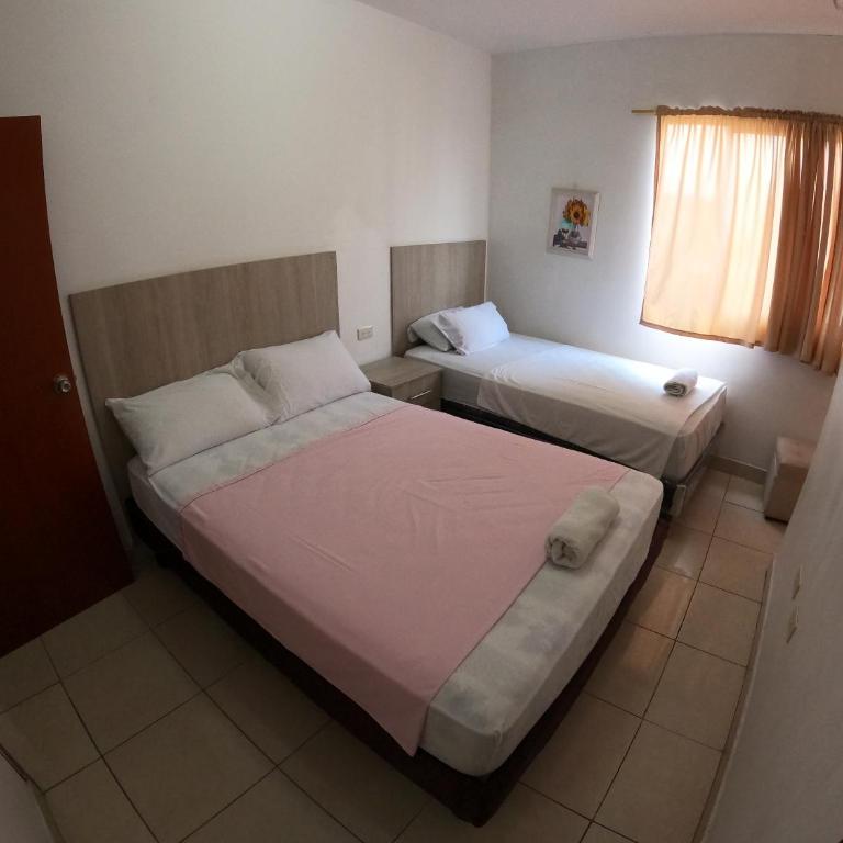 Hostal El Naufrago 1 - Habitación Doble - 2 camas - 6