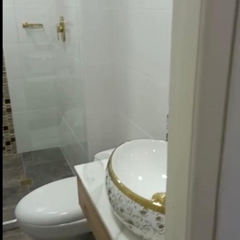 Hermoso apartamento Medellín - Three-Bedroom Apartment - 16