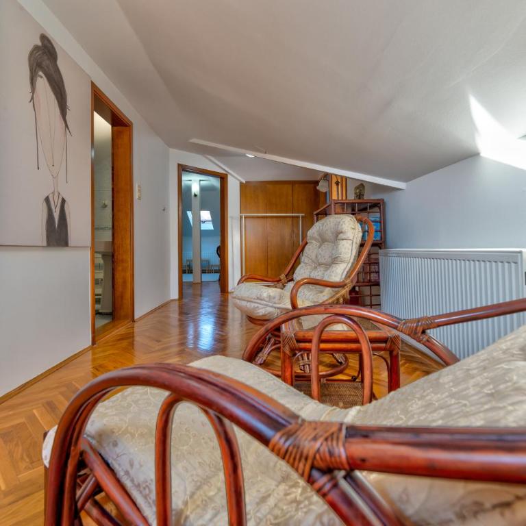 Odmor 24 Zlatibor - Apartman sa 3 Spavaće Sobe - 10