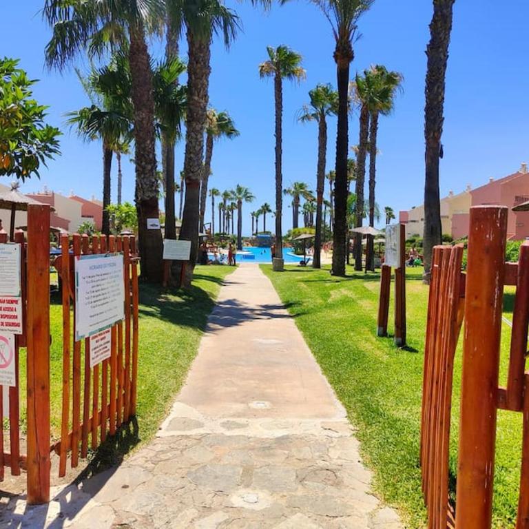 Apartamento reformado en Urb. Jardines de Zahara - Apartamento de 2 dormitorios - 4